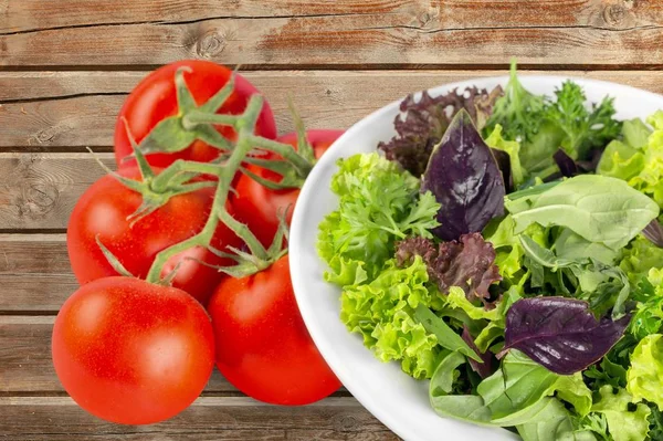 Fresh Salad Plate Tomatoes — Stock Photo, Image