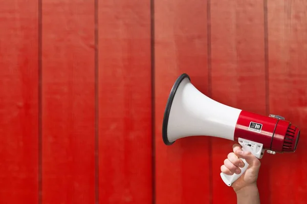 Portrait Young Woman Shouting Megaphone — Stock Photo, Image