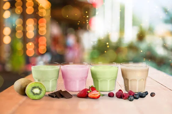 Vasos de cócteles de frutas — Foto de Stock