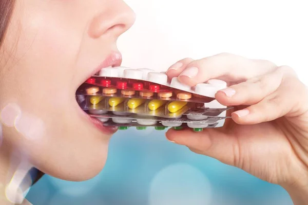 Girl Eating Lots Pills — Stock Photo, Image