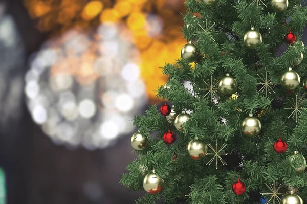 Decorated Christmas Tree Baubles — Stock Photo, Image