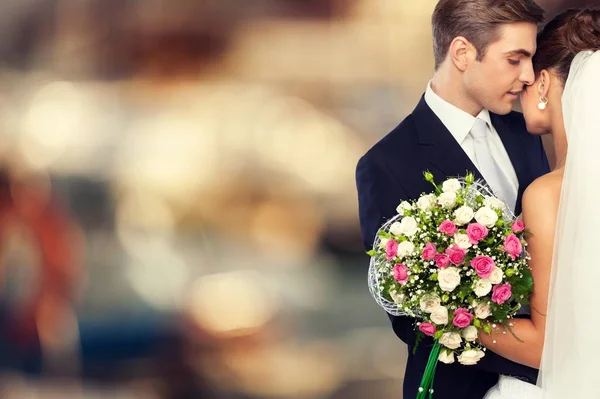 Casado jovem casal — Fotografia de Stock