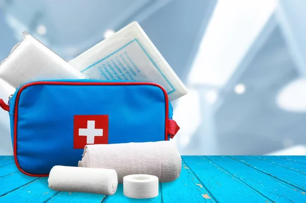 Trousse Premiers Soins Avec Fournitures Médicales — Photo