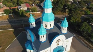 Ukrayna Hıristiyan Kilisesi yer köyün havadan görünümü
