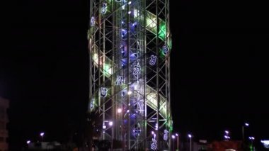 Batum, Gürcistan'daki setin gece alfabe kule