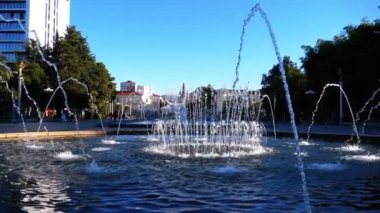Müzik çeşmeler parkta Batum, Gürcistan çıkabilir. Ağır çekim