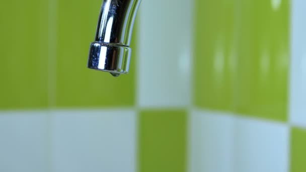 Water Dripping from the Tap into a Sink. Slow Motion — Wideo stockowe