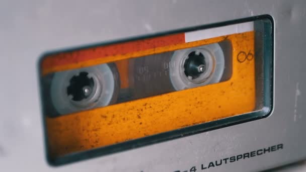 Ses bandı. Vintage kayıt cihazı çalış ses orada eklenen kaset — Stok video