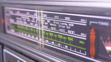 Analog Radyo arama sıklığını Vintage alıcı ölçeğini ayarlama