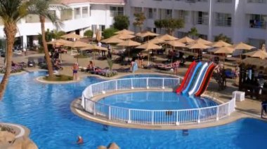 Mısır Resort bir otelde Mavi Su ile Yüzme Havuzu