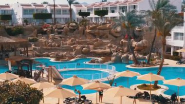 Mısır Resort bir otelde Mavi Su ile Yüzme Havuzu