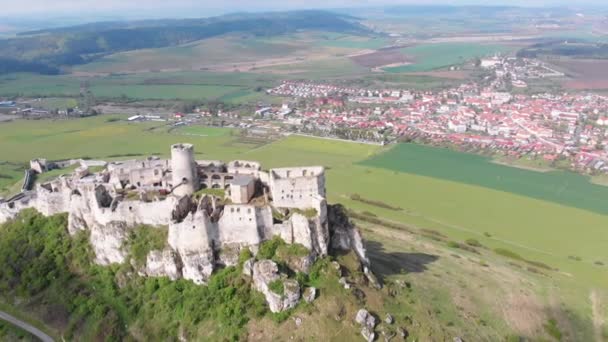 Vista aérea de drones no Castelo Spis. Eslováquia. Castelo antigo, Spissky Hrad . — Vídeo de Stock