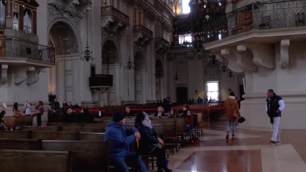 Cathedral in Salzburg, Austria. Baroque cathedral of Roman Catholic Archdiocese, Interior. — Stock Footage Cathedral in Salzburg, Austria. Baroque cathedral of Roman Catholic Archdiocese, Interior. Royalty Free Stock Video