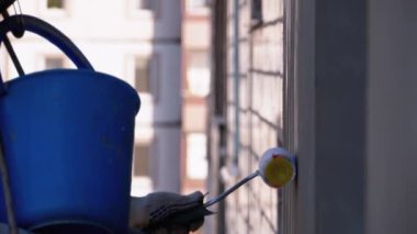 Endüstriyel Primers Binalar Duvarı Patenli. Yavaş Hareket