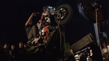 Moto Sürücüleri için Eğitim Çekimi. Dublör Sürücüleri için Simülatör