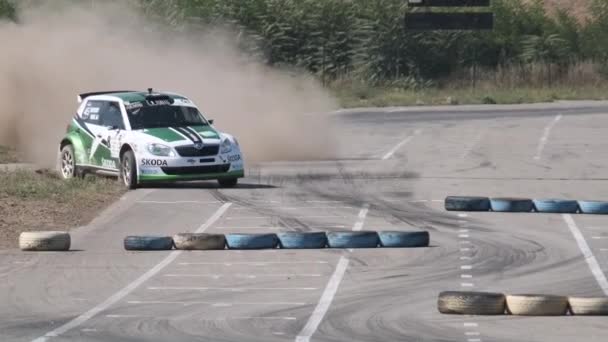 Campeonato de Rallyes de Automóviles en pista de asfalto. Skid, Control Perdido. Moción lenta — Vídeos de Stock