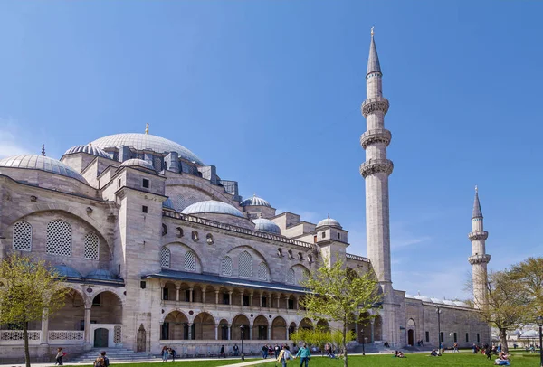 Türkiye'de Istanbul 18 Nisan 2018: ilginç yerler ve Istanbul'da Gezilecek Yerler