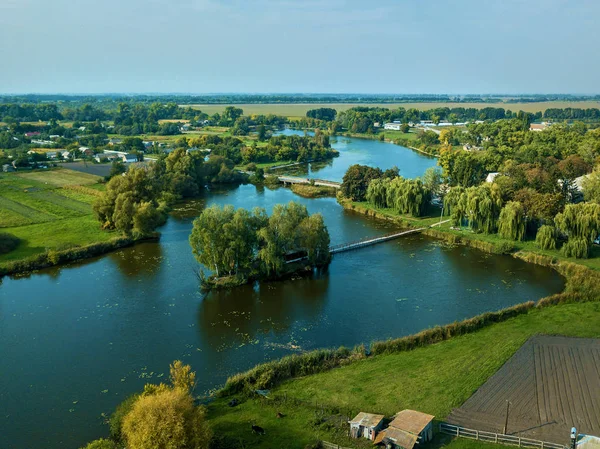 Pequeña Casa Uno Isla Paisaje Con Puente Casa Lago Antigua — Foto de Stock