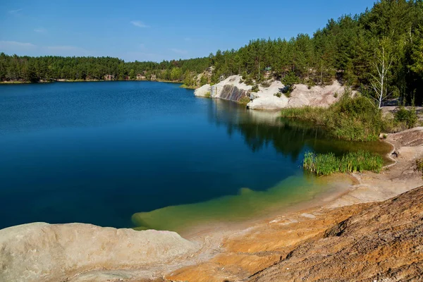 Korostyshevsky Kamieniołom Zalany Kamieniołom Granitu Obrzeżach Miasta Korostyszew Region Żytomierz — Zdjęcie stockowe