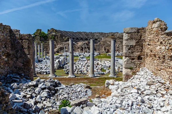 Antiguas ruinas de la ciudad de Side Turkey —  Fotos de Stock