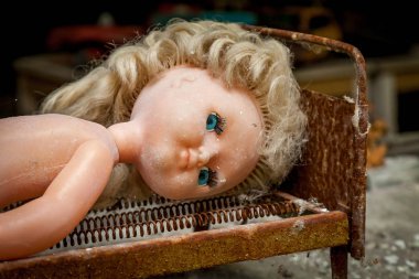 Pripyat anaokulunda oyuncaklar