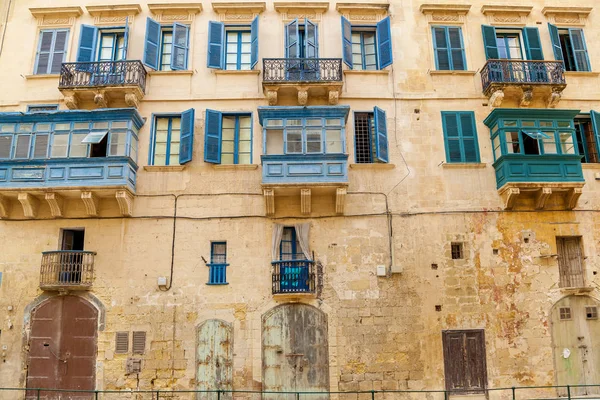 Malta arquitectura, fachada de una casa —  Fotos de Stock