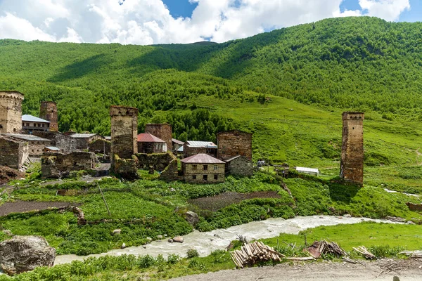 Georgisches Dorf Den Bergen Svaneti Svan Türme Ein Altes Verlassenes — Stockfoto