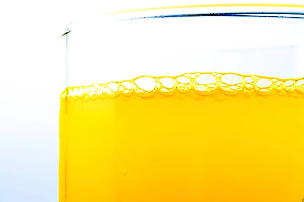 Bubblor Orange Soda Ett Glas Närbild Makro Texturerat Bakgrund Ljusa — Stockfoto