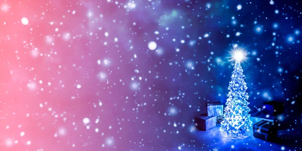 Christmas Tree Glowing Lights Garland Shining Star Crown Falling Snow — Stock Photo, Image