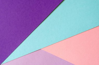 Yumuşak mavi, mor, leylak ve mercan renklerde çok renkli kağıt arka plan.