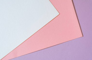 2019 yılının moda mercan rengi ile çok renkli kağıt arka plan. Yumuşak ışık trendy mercan rengi ile soyut renkli kağıt arka plan.