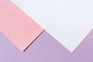 2019 yılının moda mercan rengi ile çok renkli kağıt arka plan. Yumuşak ışık trendy mercan rengi ile soyut renkli kağıt arka plan.