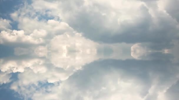 Cielo Azul Verano Con Hermosas Nubes Cúmulos Cronómetro Rápido Con — Vídeo de stock