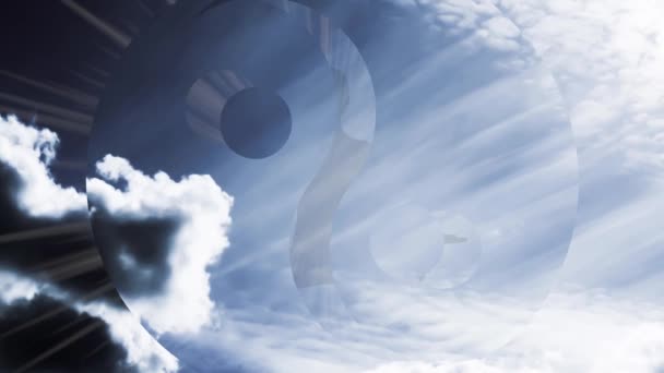 雲と太陽の光を移動する空の創造的な4Kの視差ビデオ 腕を持つ男のシルエットが蓮の位置に広がり 陰陽のシンボルの背景に光の中を飛んで — ストック動画