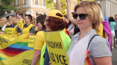 18 Haziran 2017. Kiev, Ukrayna. Eşcinsel gurur. Ukrayna Kyivpride 2017 Lgbt topluluk eşit haklar Mart. Yaklaşık bin eylemciler Kiev merkezi yürüdü.