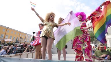 18 Haziran 2017. Kiev, Ukrayna. Eşcinsel gurur. Ukrayna Kyivpride 2017 Lgbt topluluk eşit haklar Mart. Yaklaşık bin eylemciler Kiev merkezi yürüdü.