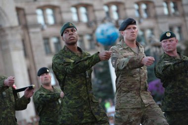 22 Ağustos 2018. Kiev, Ukrayna. Kiev merkezi askeri geçit töreni provada. Ağustos 24 Ukrayna'da bağımsızlık günü askeri geçit töreni yapılacak.