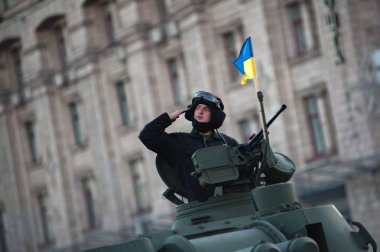 22 Ağustos 2018. Kiev, Ukrayna. Kiev merkezi askeri geçit töreni provada. Ağustos 24 Ukrayna'da bağımsızlık günü askeri geçit töreni yapılacak.