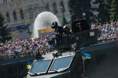 24 Ağustos 2018. Kiev, Ukrayna. Askeri geçit töreni için Ukrayna Bağımsızlık günü. 4500 asker ve 250 askeri araçlar içinde geçit töreni yer aldı.