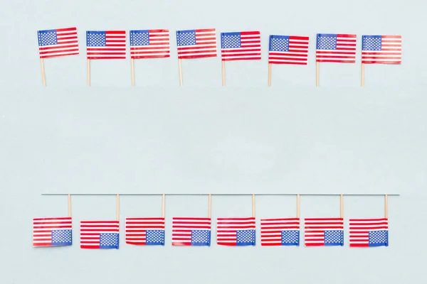 Foto Bandera Americana Sobre Fondo Azul — Foto de Stock