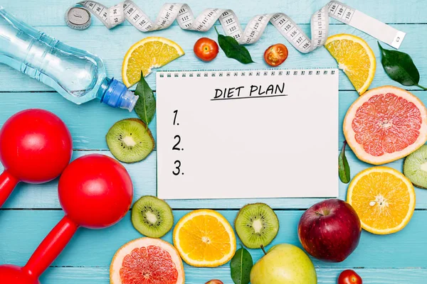 Diet, menu or program, roulette, water, fruit — Stock Photo, Image