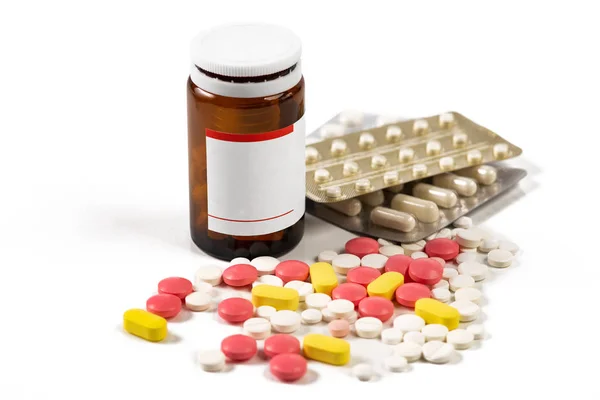 Múltiples fármacos para el tratamiento en forma de comprimidos —  Fotos de Stock