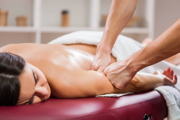 Young Woman Enjoying Massage Spa Treatment — Stock Photo, Image