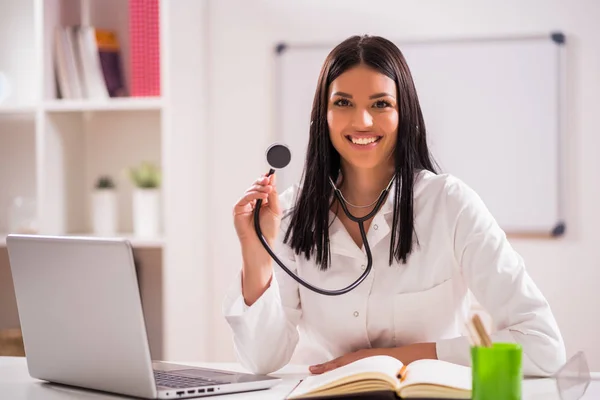 Young Doctor Her Office She Holding Stethoscope — Stock Photo, Image