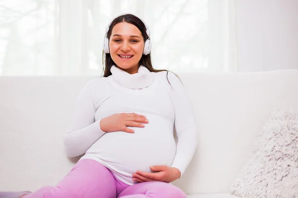 Happy Pregnant Woman Relaxing Home — Stock Photo, Image