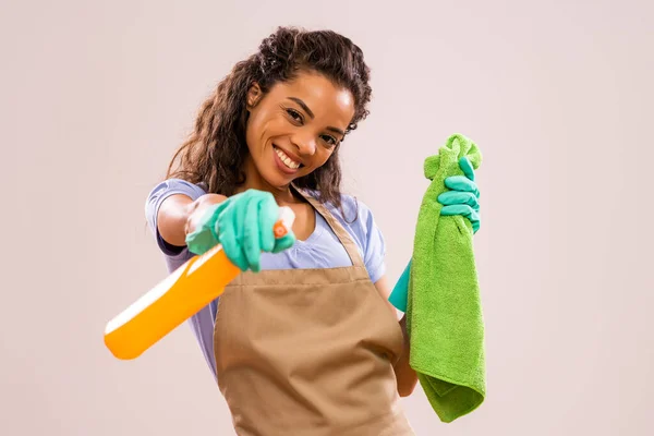 Retrato Feliz Exitosa Ama Casa Afroamericana Que Está Lista Para —  Fotos de Stock