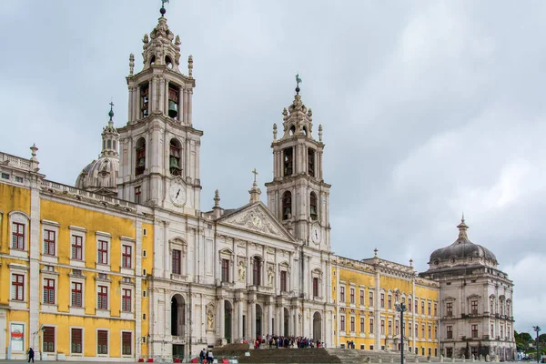 Palacio Nacional de Mafra en Portugal — Foto de Stock