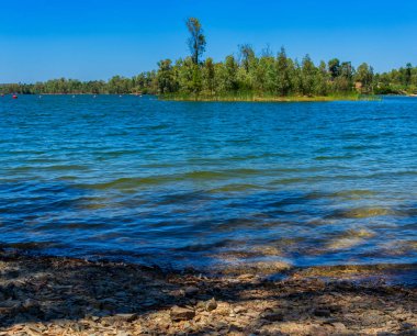  Minas de Sao Domingos 'un Alentejo Portekiz' deki Minas de Sao Domingo Köyü manzarası.