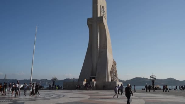 Лісабон Португалія Жовтня 2018 Padrao Dos Descobrimentos Встановлено Пам Ятник — стокове відео