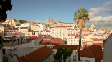 Lizbon Portekiz. 14 Mayıs 2018. Portas Sol bakış açısı Lizbon merkezden görünümünü.